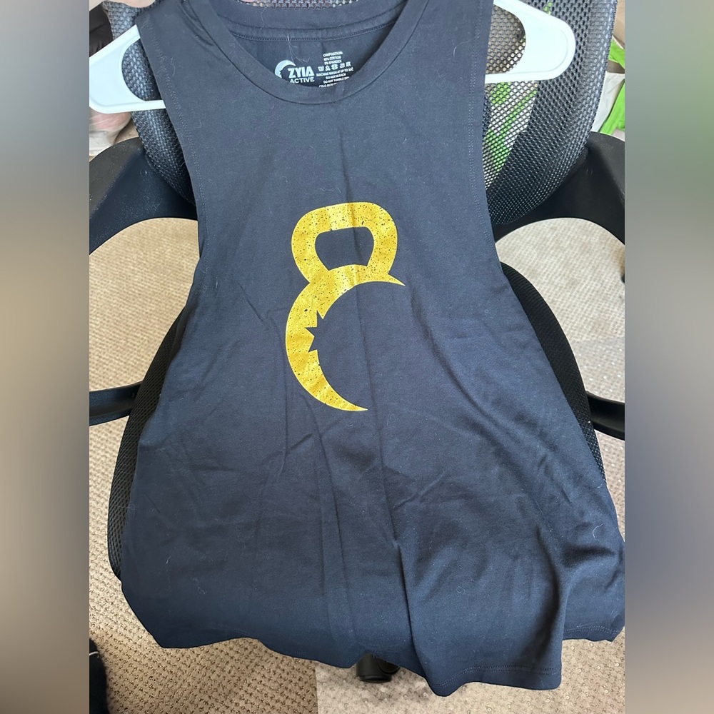 Black and Gold Kettle Moon Tank